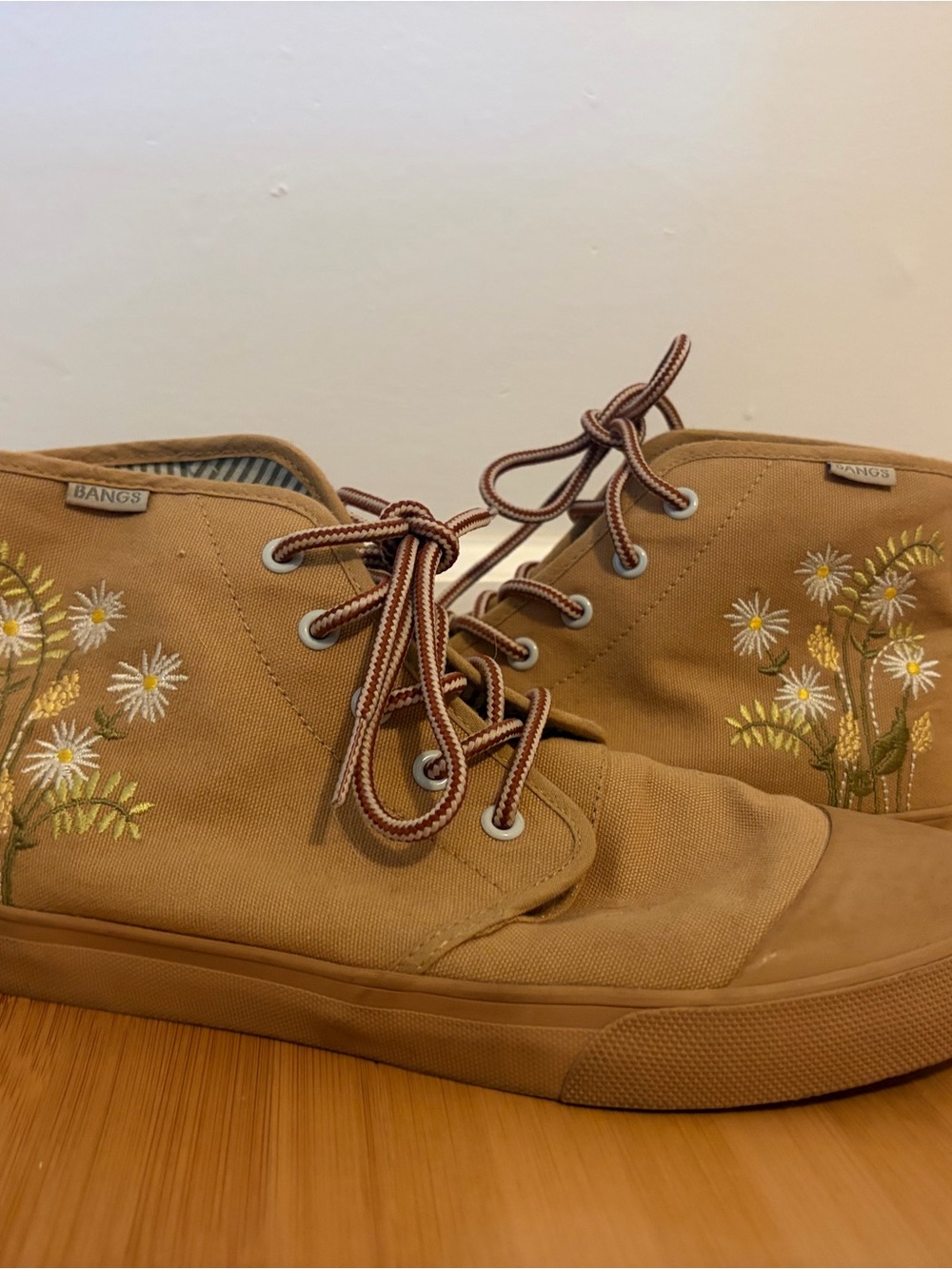 BANGS Women's Tan Canvas High-Top Sneakers with Embroidered Daisies